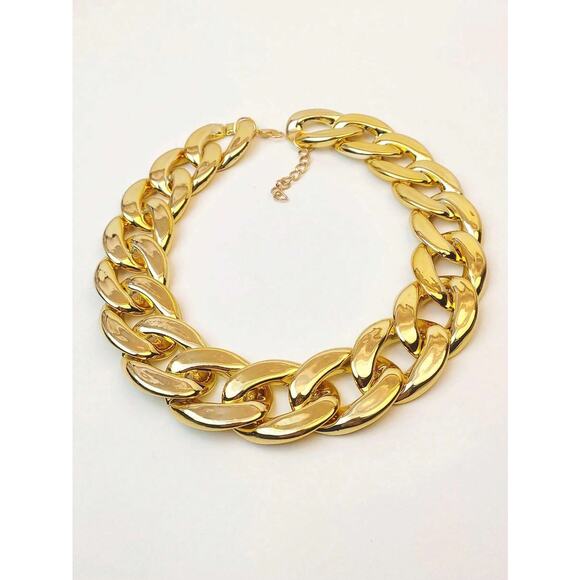 NEW Plastic Cuban Chain Necklace Gold Colored Chunky Choker - Picture 4 of 4